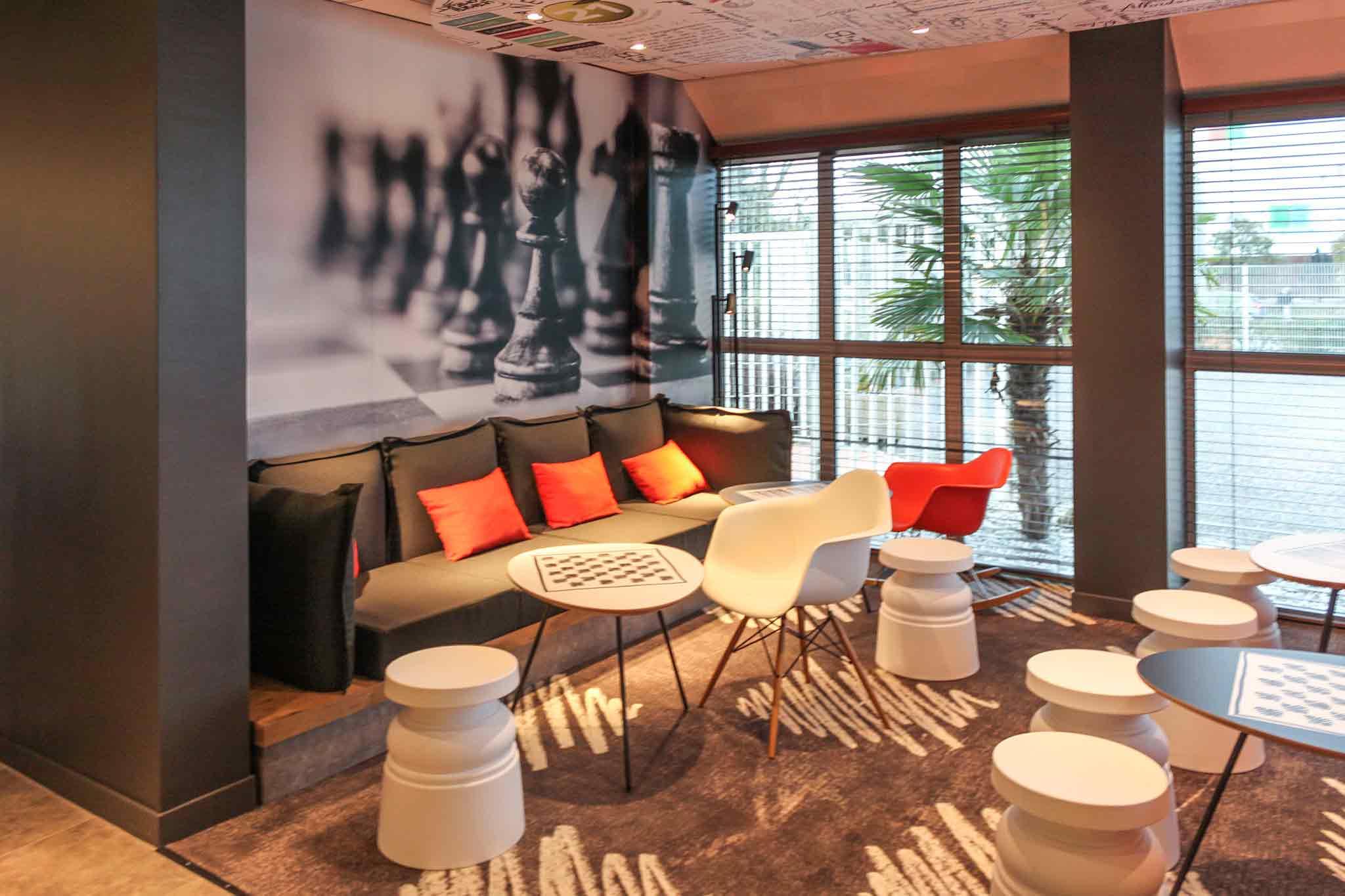 Отель Ibis Bordeaux Pessac Route Des Vins Экстерьер фото