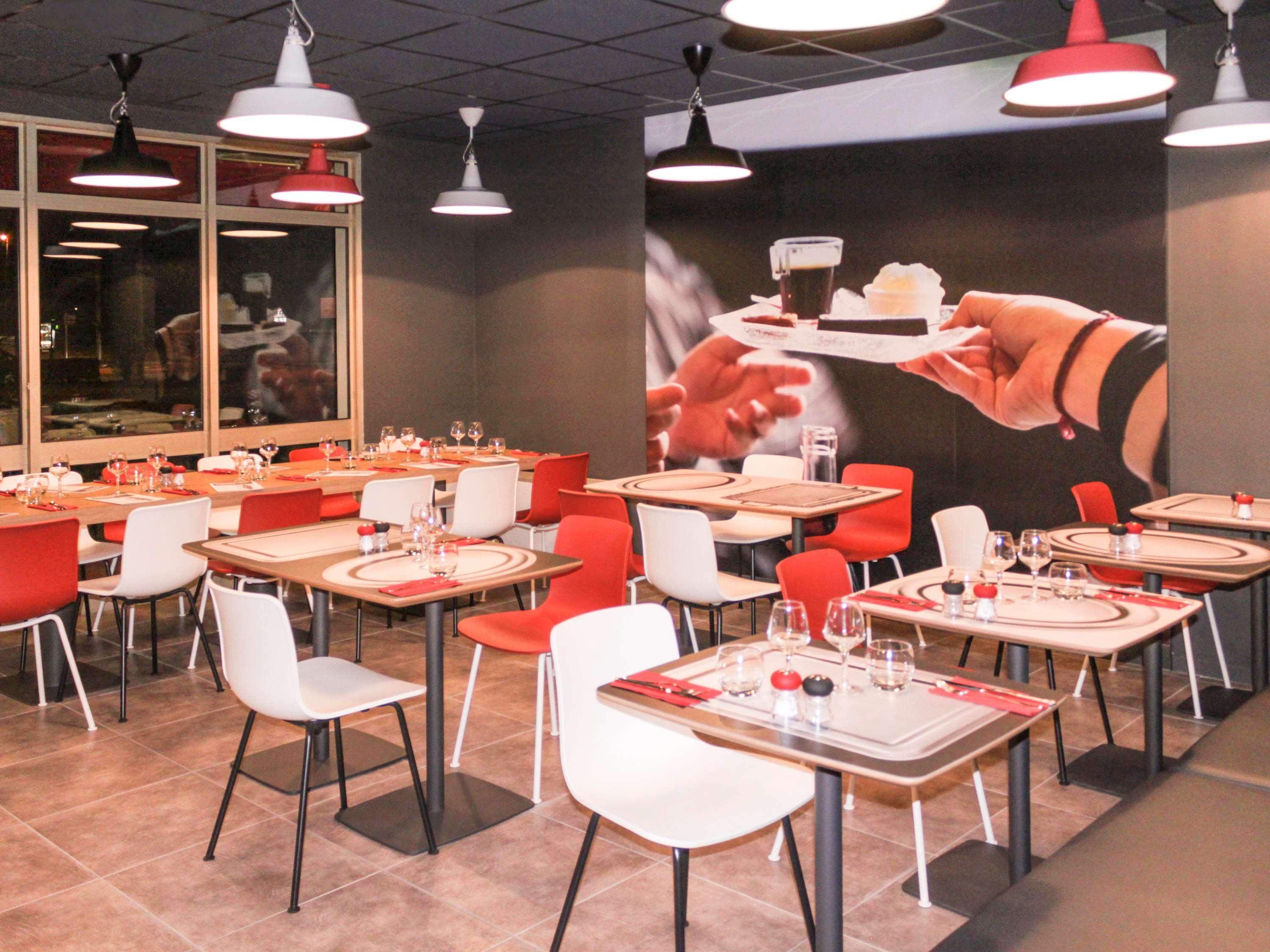 Отель Ibis Bordeaux Pessac Route Des Vins Экстерьер фото